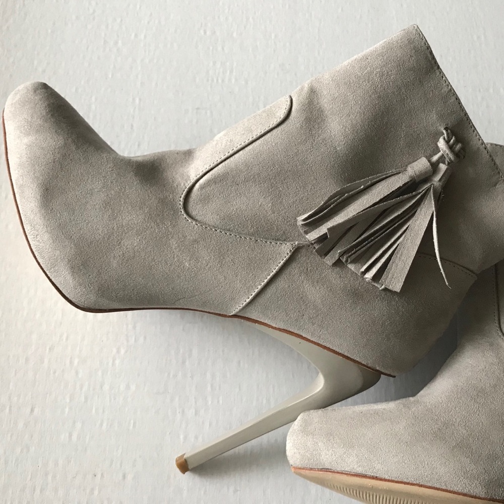 BEAUTIFUL Taupe Faux Suede Bootie - Picture 2 of 6